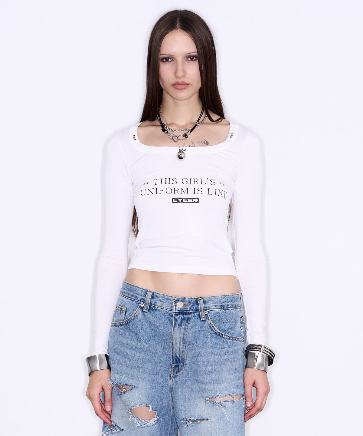 이와이이알(EYEER) Hotfix Square Neck Long Sleeve - White