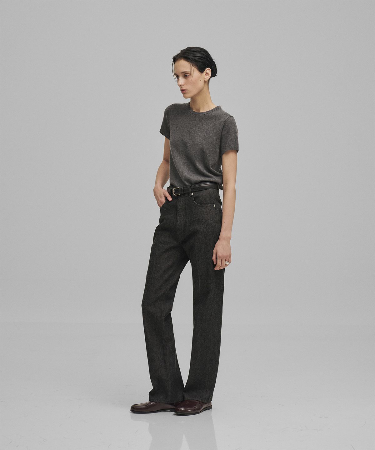 어나더오피스 우먼(ANOTHER OFFICE WOMEN) w. Standard Kuroki Denim Pants (Black)