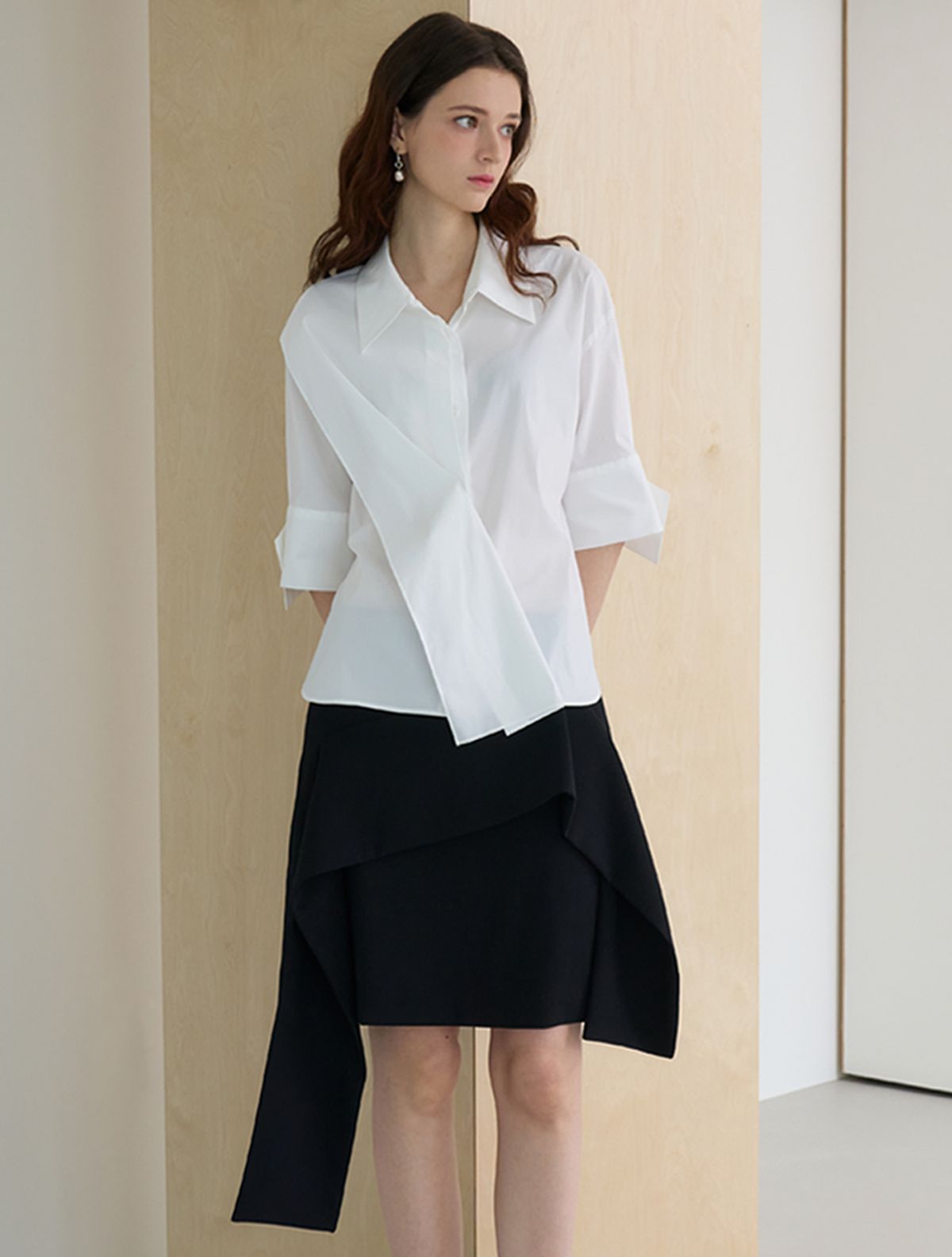 르이엘(LE YIEL) Overlap Shirt Blouse_White 오버랩 셔츠 블라우스_화이트