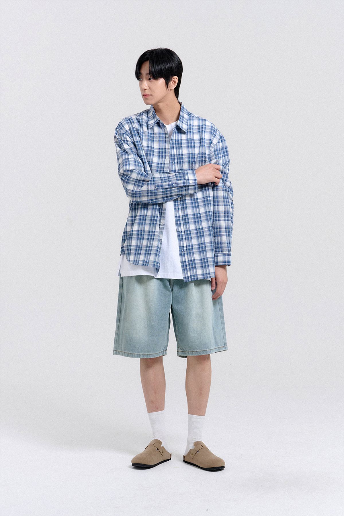 크레드먼스(CREEDMENS) 버뮤다 와이드 투턱 워싱 데님 쇼츠(3 color)