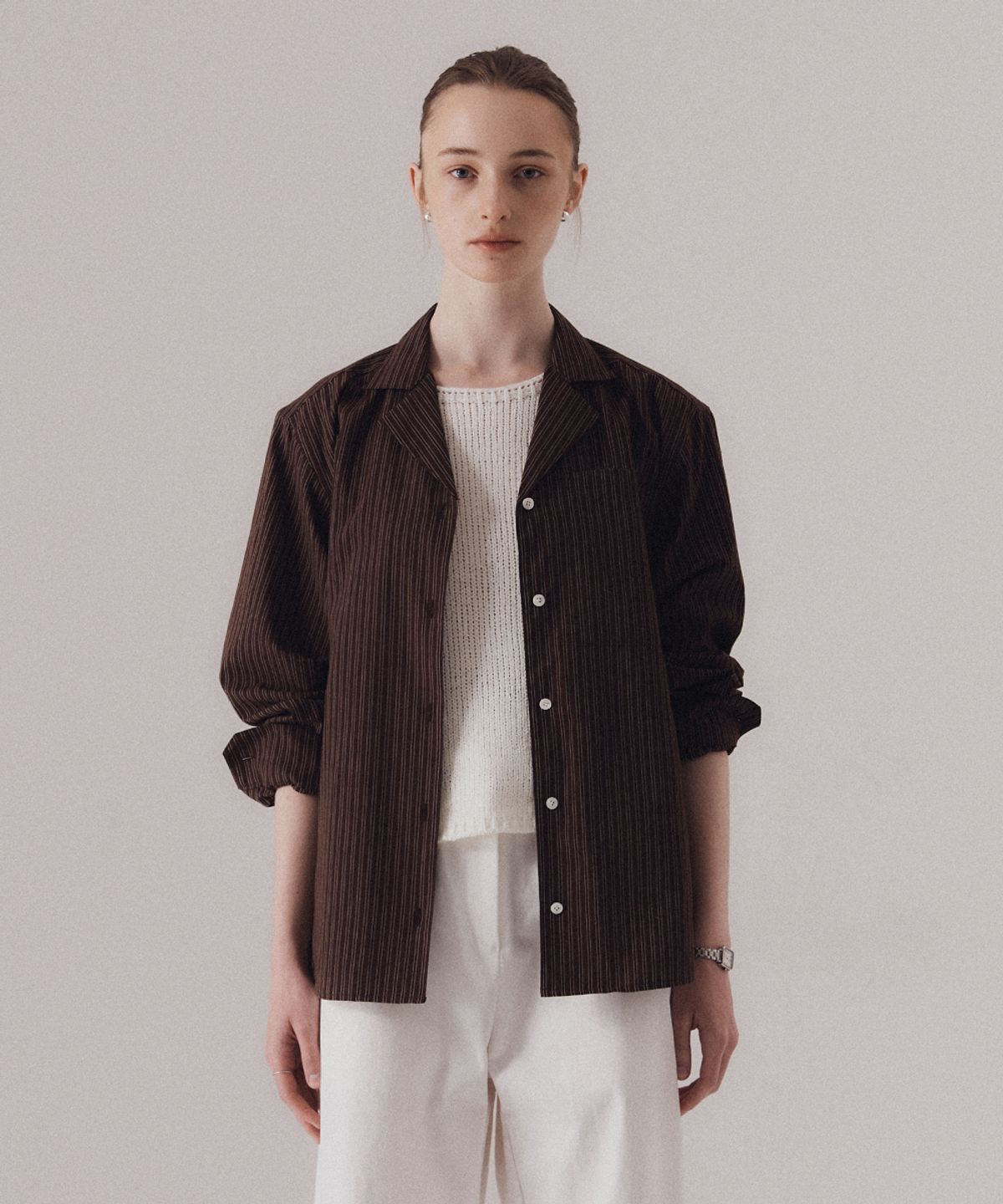 실른(SILN) Essential open collar stripe shirt (BROWN)