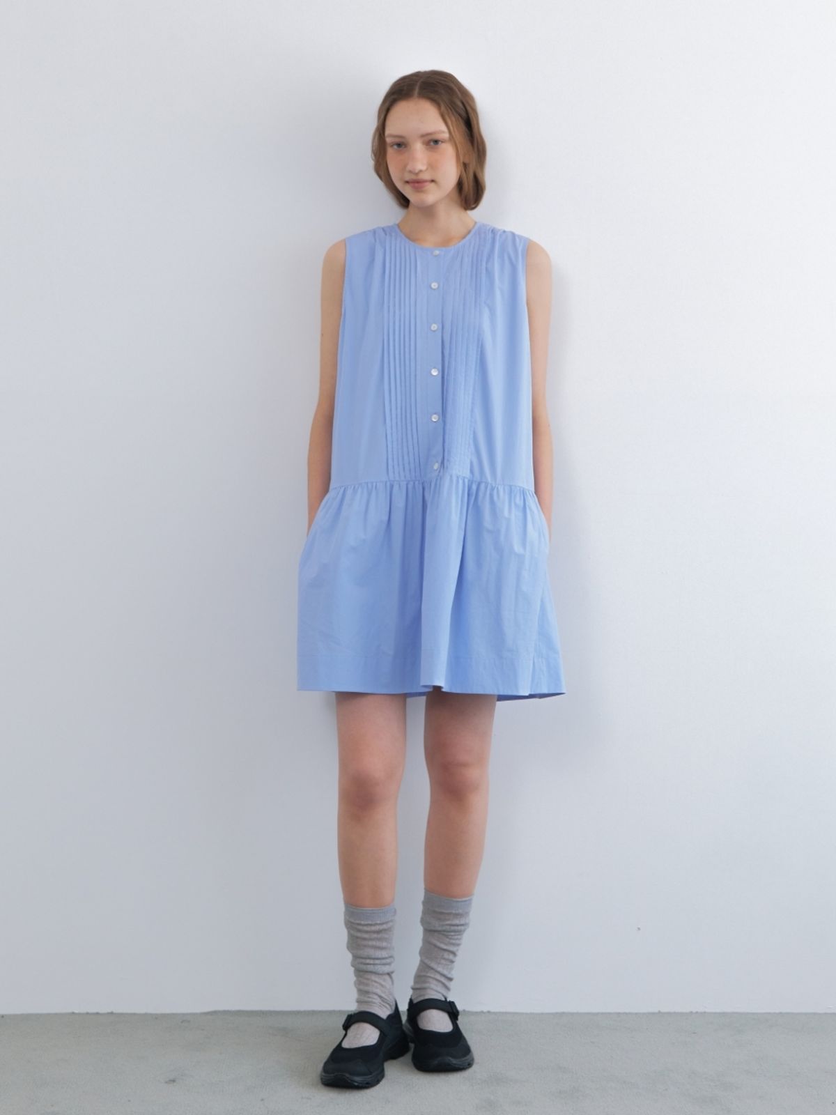 어나우트(UNNOUT) PINTUCK SHIRT DRESS BLUE