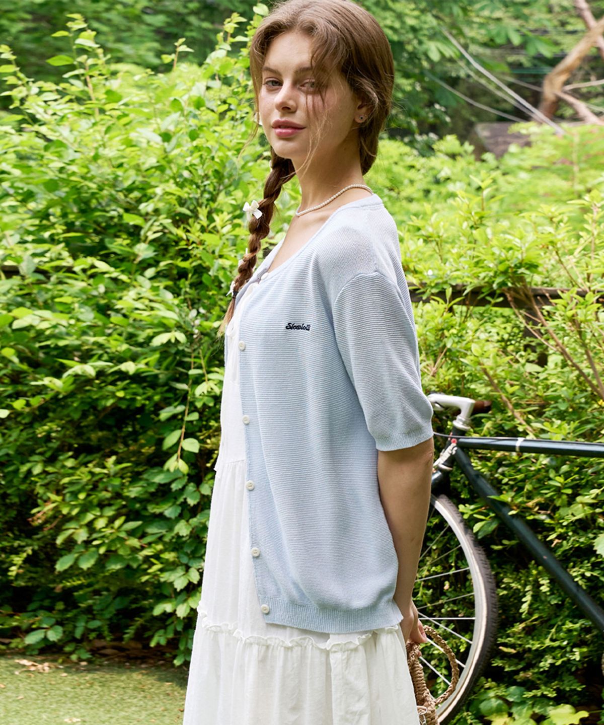 슬로우롤리(SLOWLOLLI) Embroidery summer knit cardigan - Sky Blue