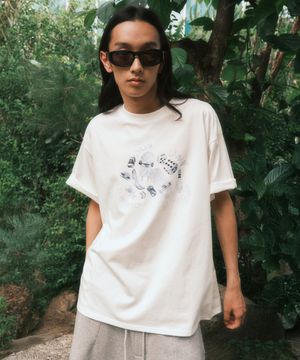 차일드후드 그래픽 티셔츠 (화이트)