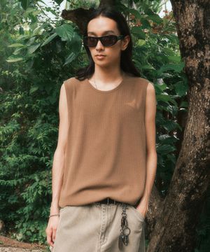 루즈핏 리브드 슬리브리스 (카키)