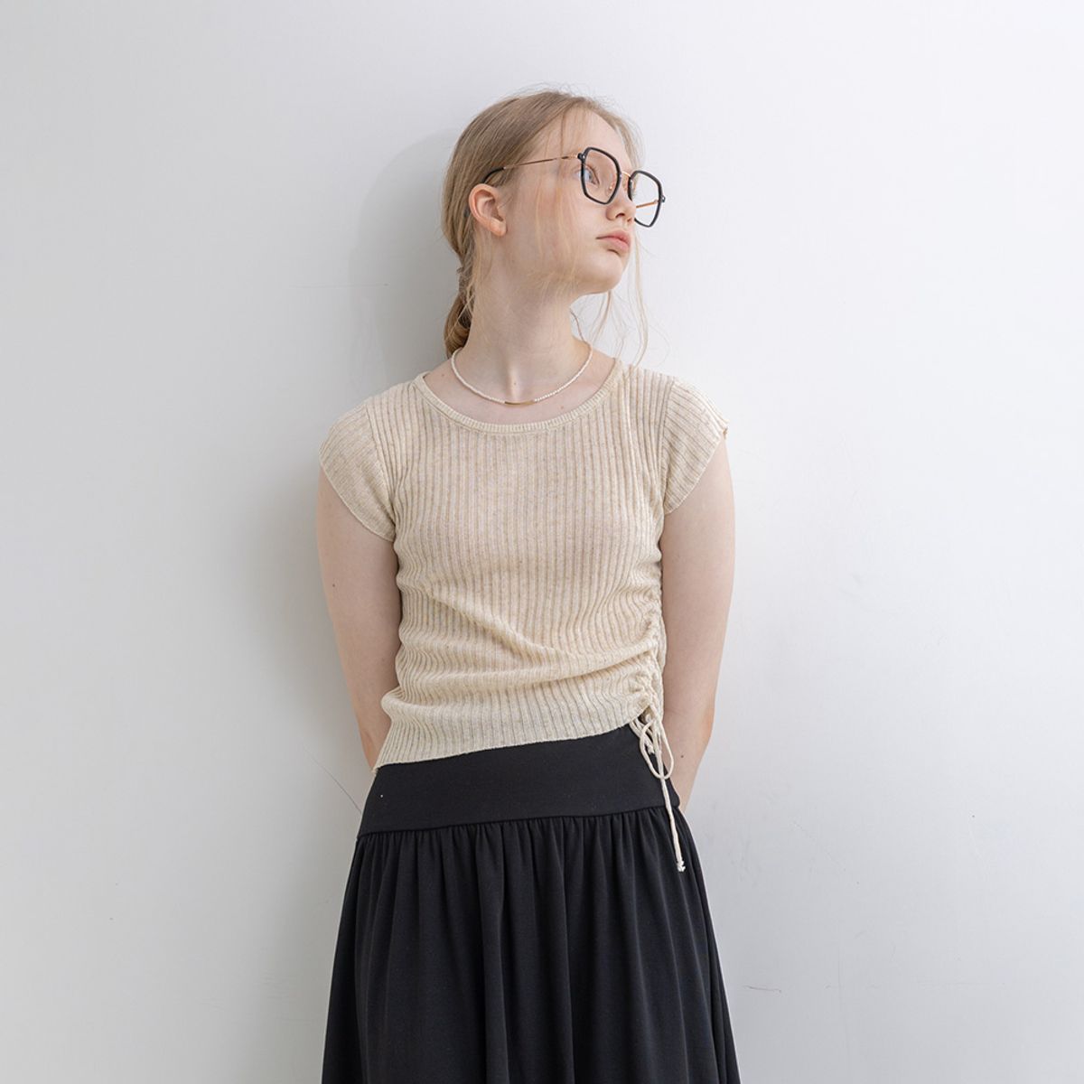 웬스데이딜라잇(WEDNESDAY DELIGHT) WD_Drawstring knit top_2color