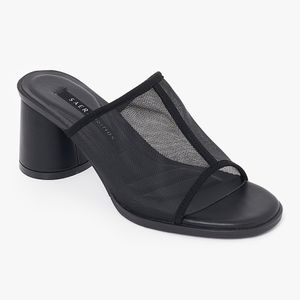 에디션 에어핏 메쉬 뮬 힐 O55M255