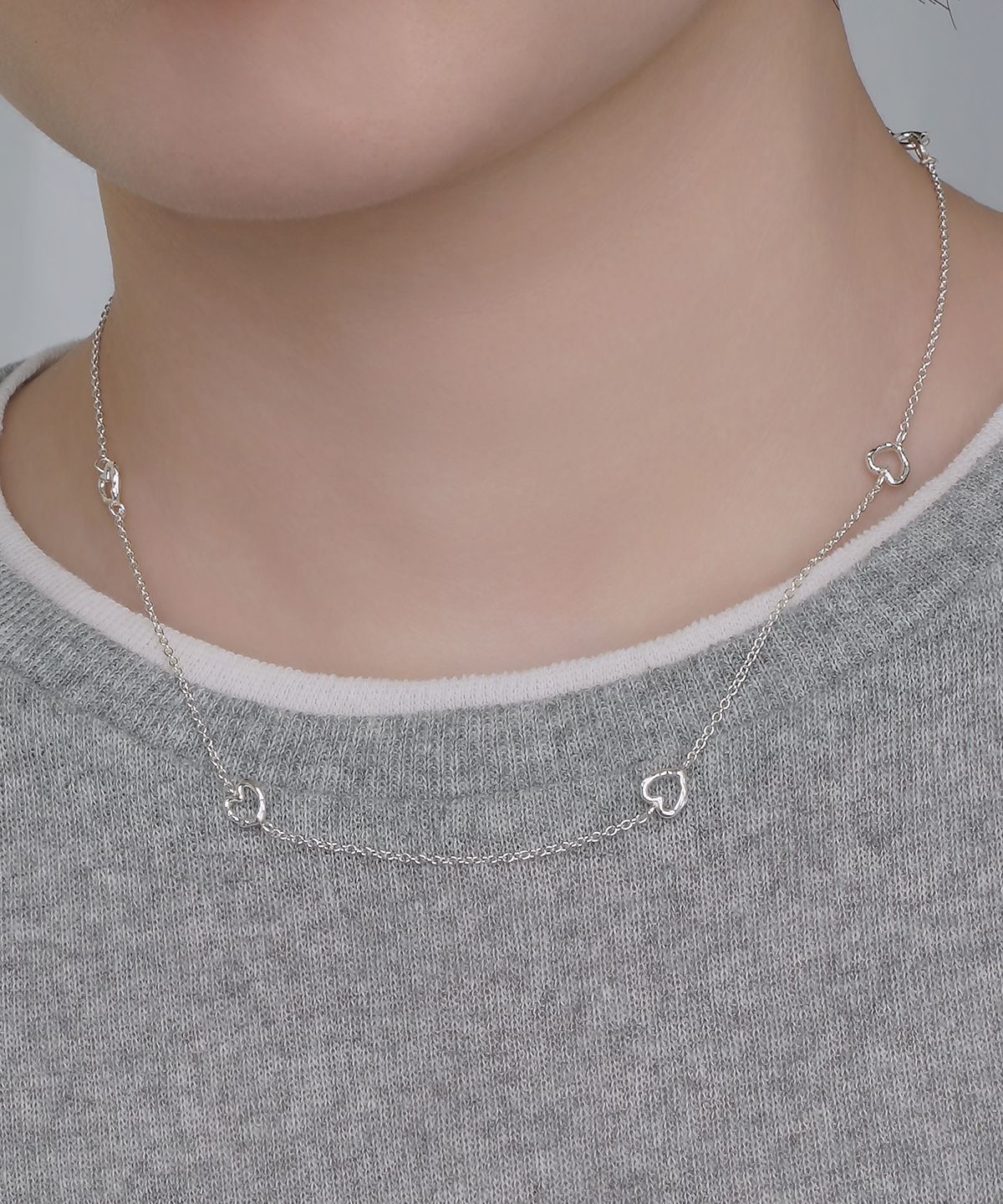 포스트루드(POSTLUDE) [SILVER] ROUGH WIRE HEART CHAIN NECKLACE (SHORT)