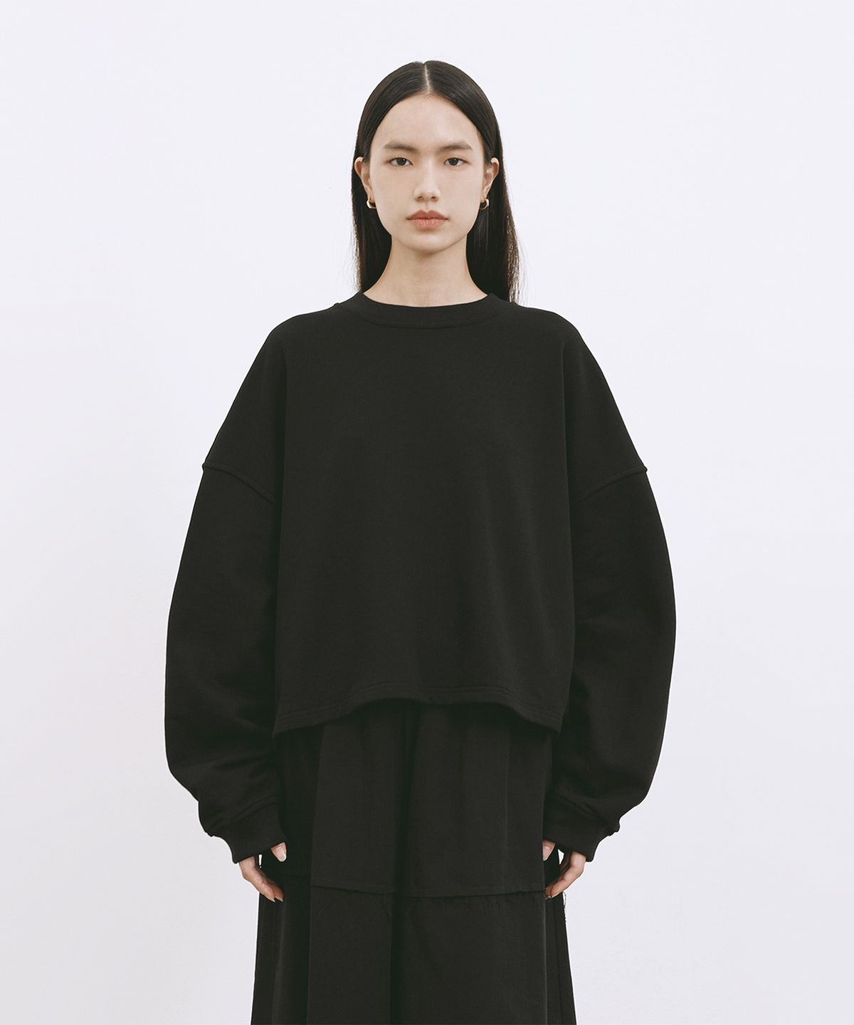 모노포비아(MONOPHOBIA) SINGLE COTTON SWEATSHIRT BLACK 싱글 코튼 맨투맨 블랙