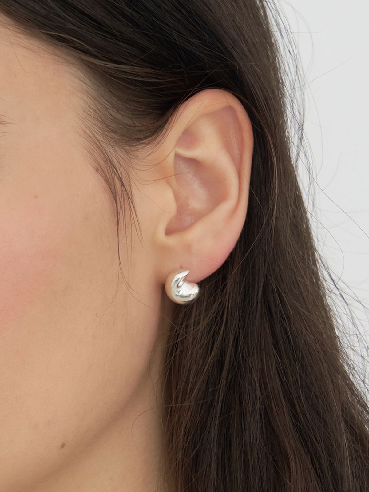 스틸 인스턴트(STILL INSTANT) Flow Curl Earring