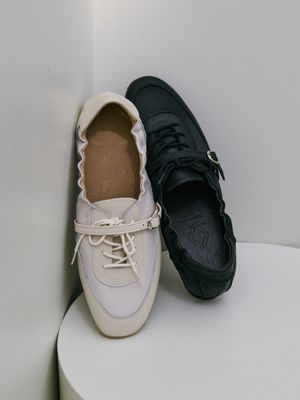 BPP25211 소프트 주름 스니커즈 / 2COLORS