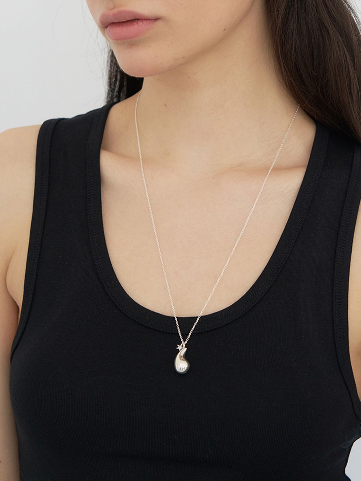 스틸 인스턴트(STILL INSTANT) Star Curl Necklace