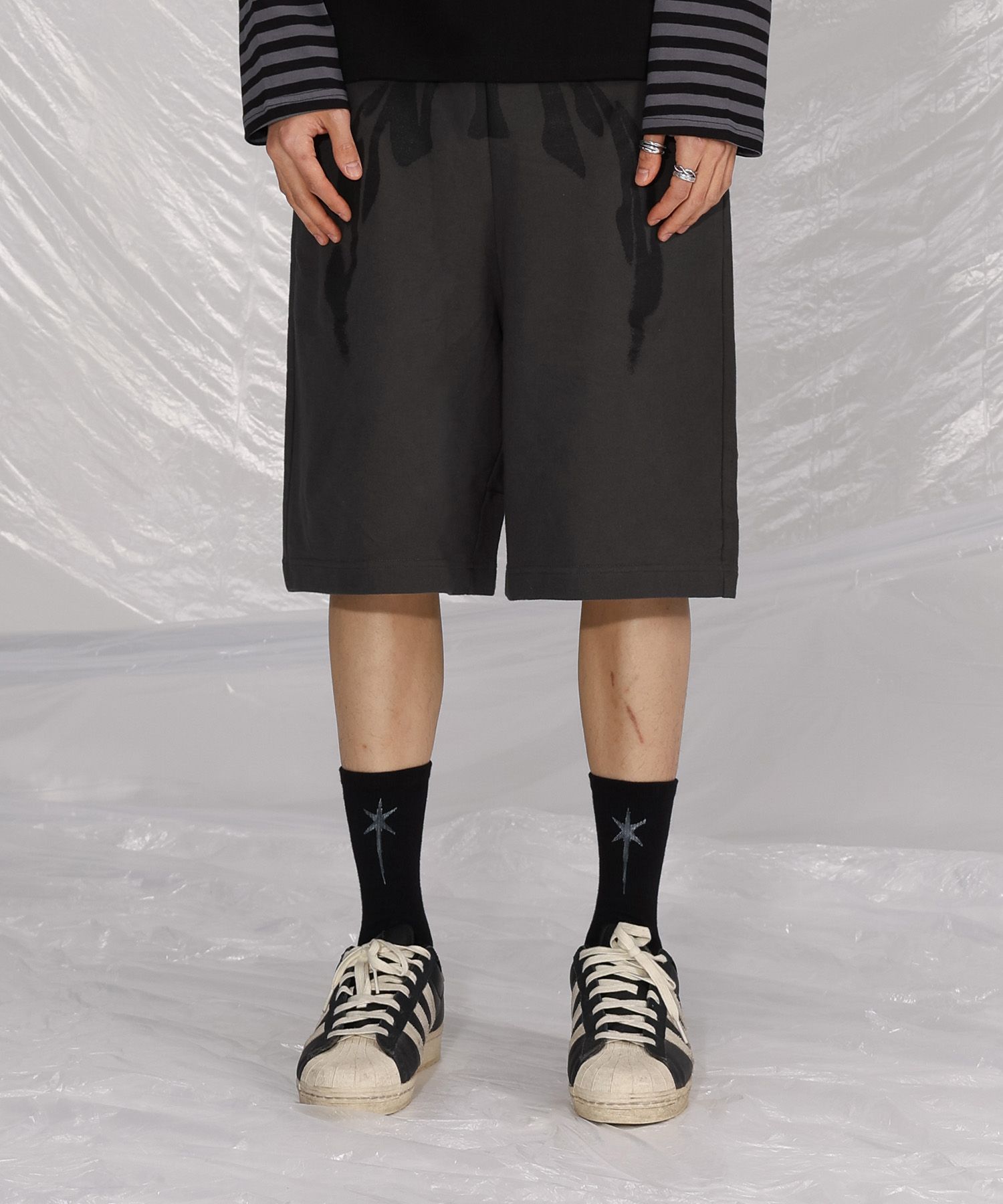 [SAINTPAIN]★25SS★CRESCENT SWEAT SHORTS PANTS MUSINSA | SAINTPAIN SP Crescent Sweatshorts Charcoal