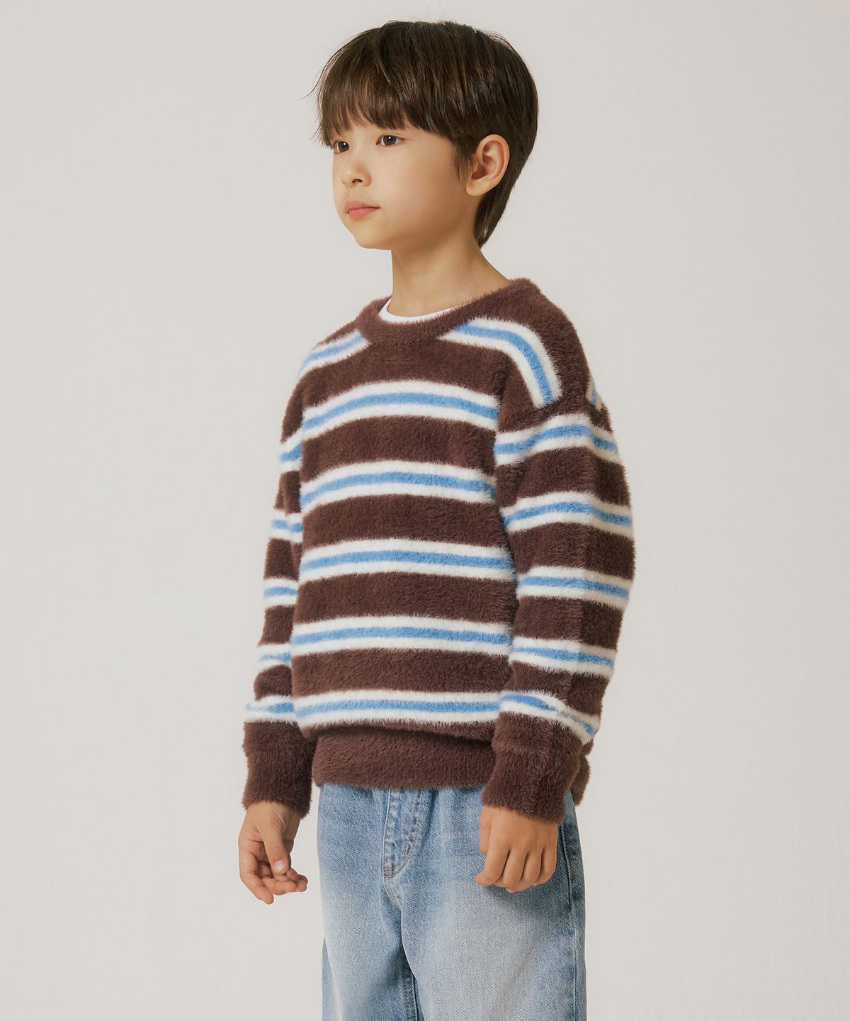 무신사 스탠다드 키즈(MUSINSA STANDARD KIDS) 퍼지 스트라이프 크루 넥 니트 [브라운]