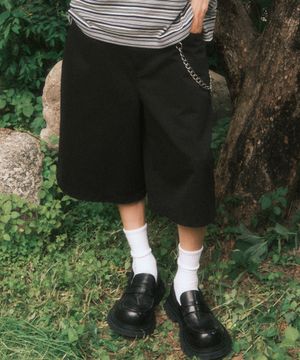 버뮤다 치노 쇼츠 (블랙)