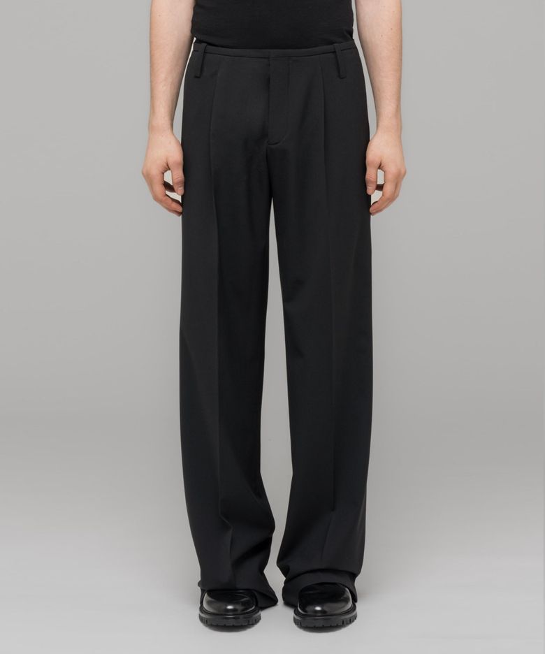 (U) 오피스 어타이어 와이드 레그 수트 팬츠 블랙 OFFICE ATTIRE WIDE LEG SUIT PANTS BLACK