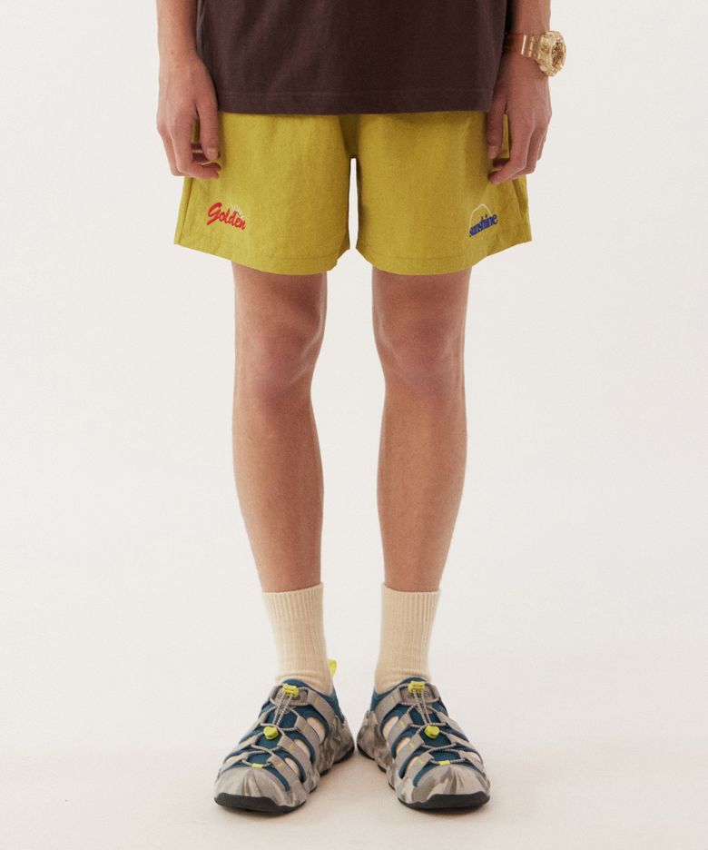Recycle active color shorts_Apple green