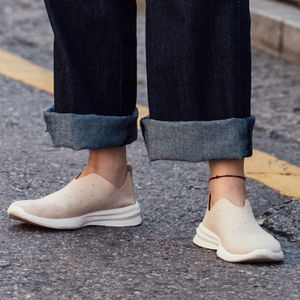 남녀공용  초경량 슬립온 운동화 라이트S BEIGE_JD13