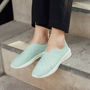 남녀공용  초경량 슬립온 운동화 라이트S MINT_JD13