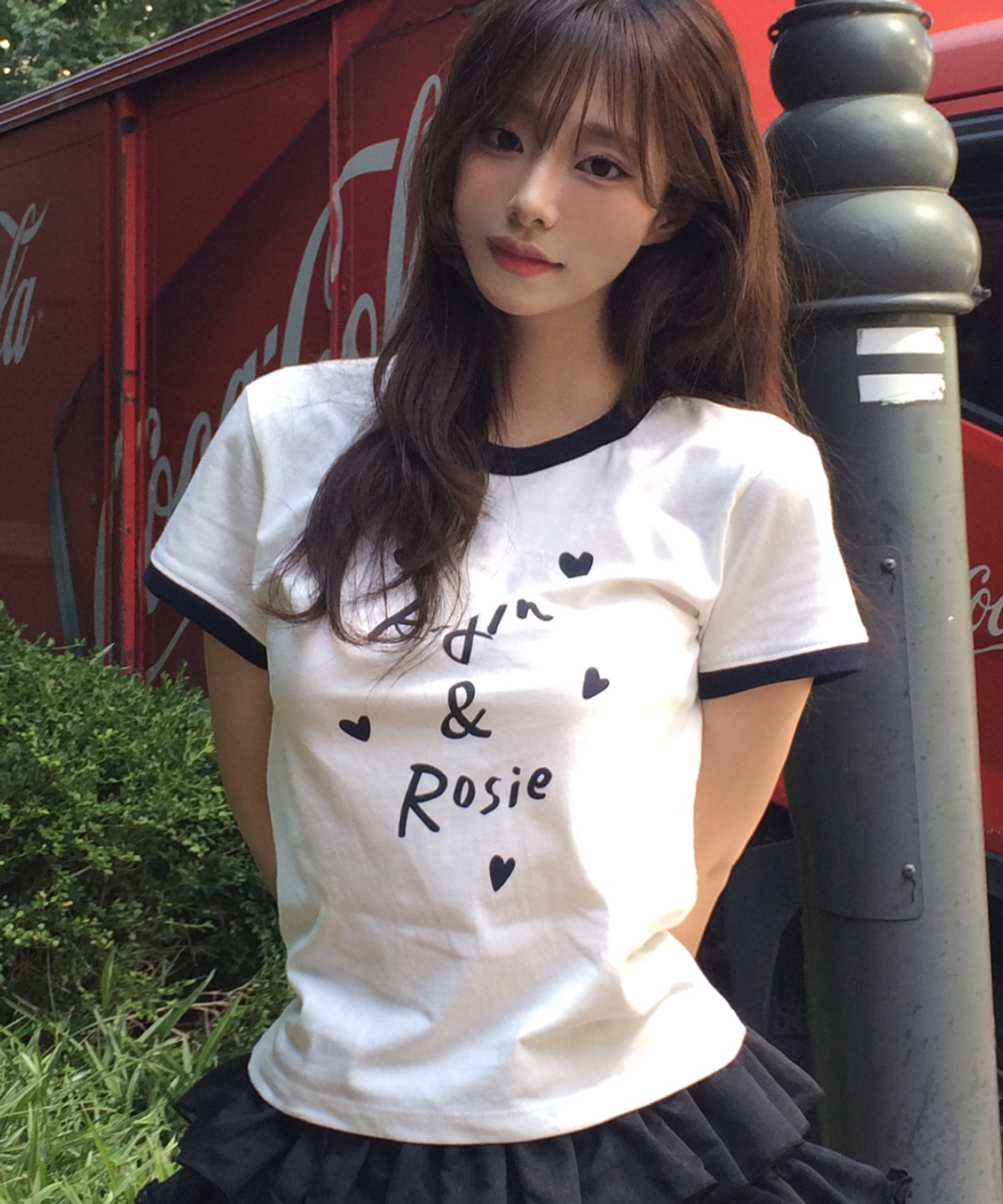 로긴 앤 로지(ROGIN N ROSIE) Rogin N Rosie Lettering Ringer T-shirt White ...