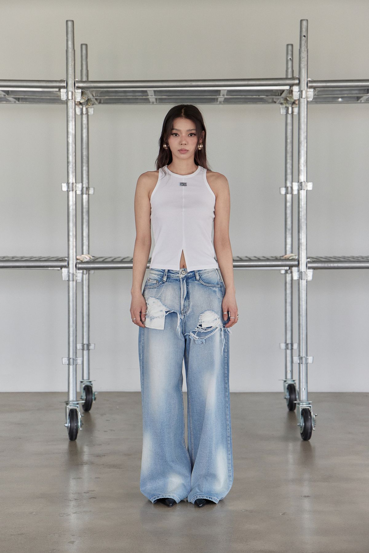 노 엑스트라 터치(NO EXTRA TOUCH) Double Layered Detail Denim / 25SMPT003BL