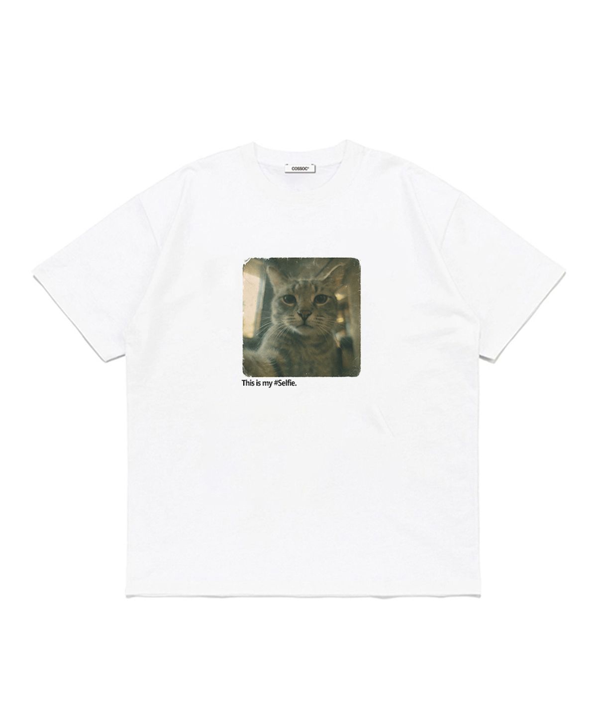 코소(COSO) 셀피 캣 반팔 티셔츠 (WHITE)