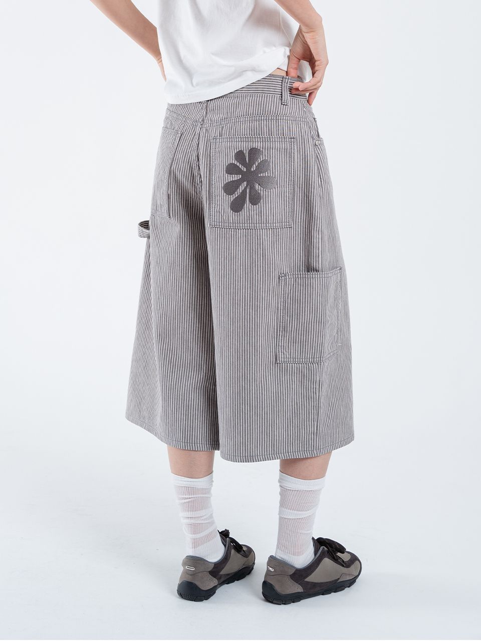 【OAFISH】Oaf Logo Bermuda Pants バミューダ パンツ MUSINSA公式 | OAFISH Oaf Logo Stripe Bermuda Pants Grey/White