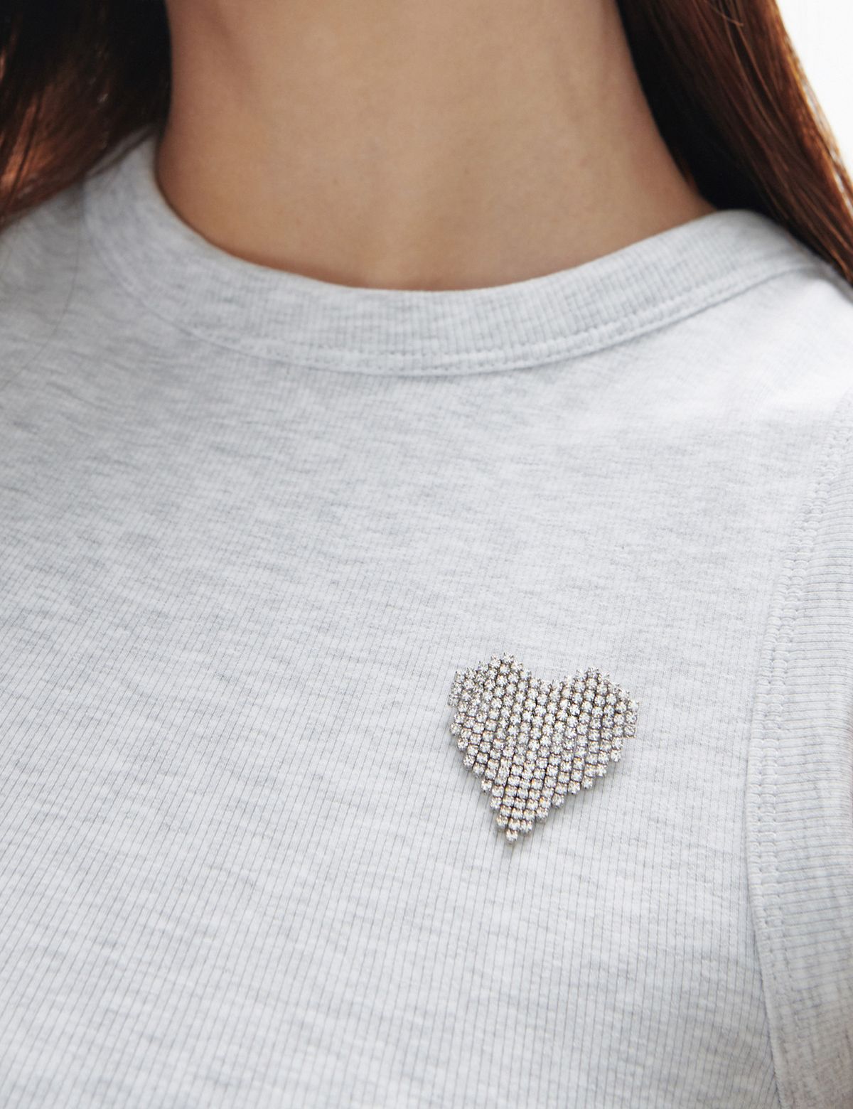 마티아스(MATIAS) White heart Brooch