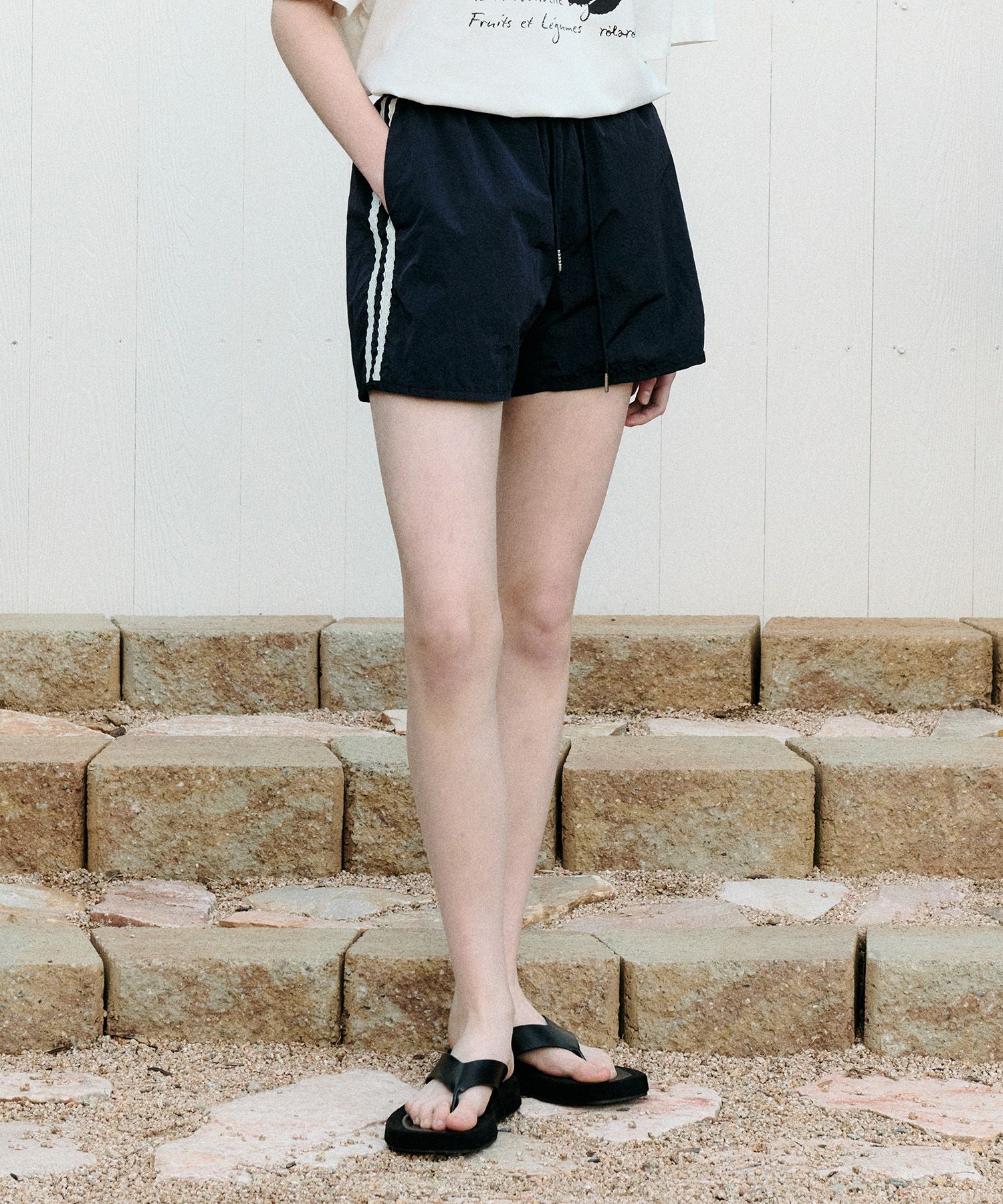 レースナイロンパンツ【ROLAROLA】LACE TRACK SHORT PANTS★2色 MUSINSA | ROLAROLA LACE TRACK SHORT PANTS NAVY
