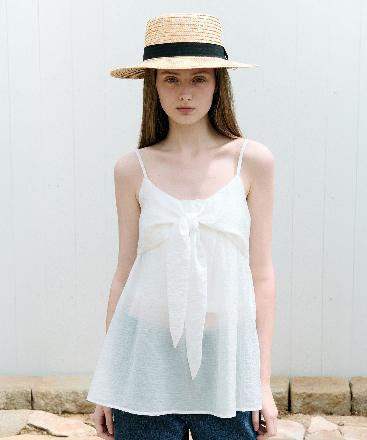 로라로라(ROLAROLA) SHIRRING RIBBON SLEEVELESS WHITE