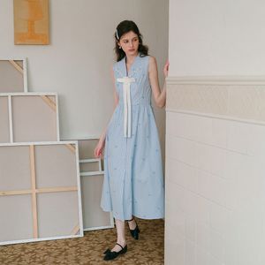 Cest_Striped bow lapel sleeveless dress