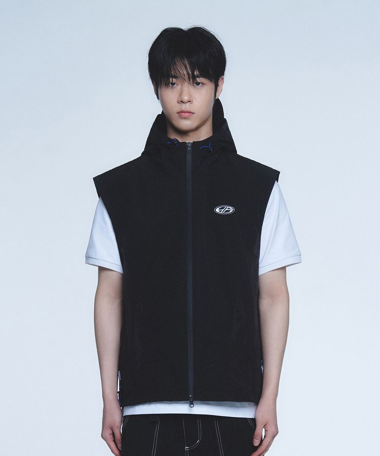 DIVISION WIND VEST-[BLACK]