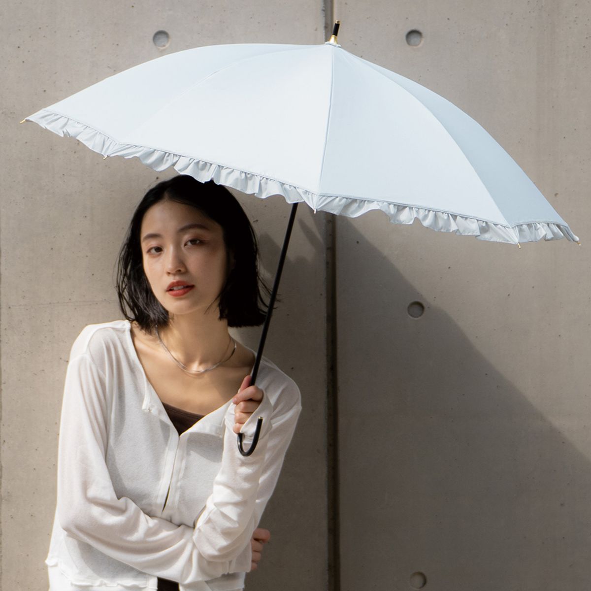 더블유피씨(W.P.C) 클래식 프릴 암막 장양산 81-11820-101