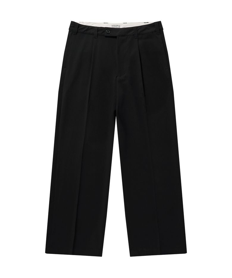 One-Tuck Slacks (Black)