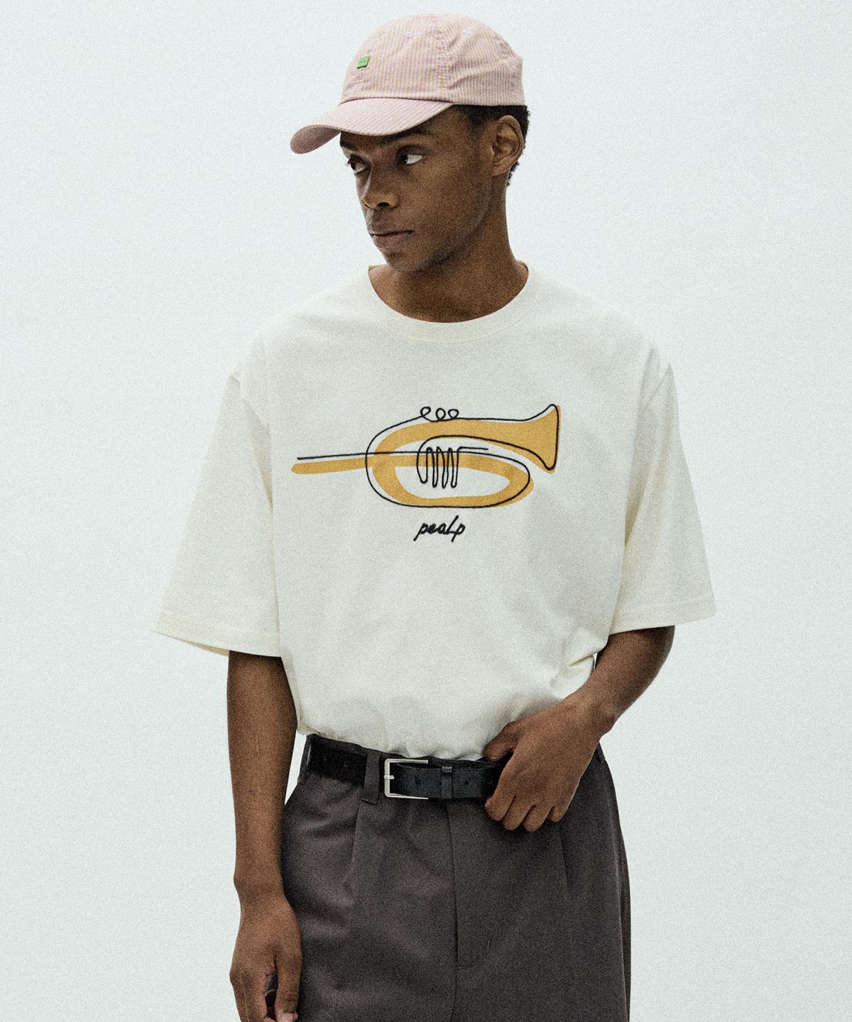 필프(PEALP) Trumpet Over T-Shirt (Cream)