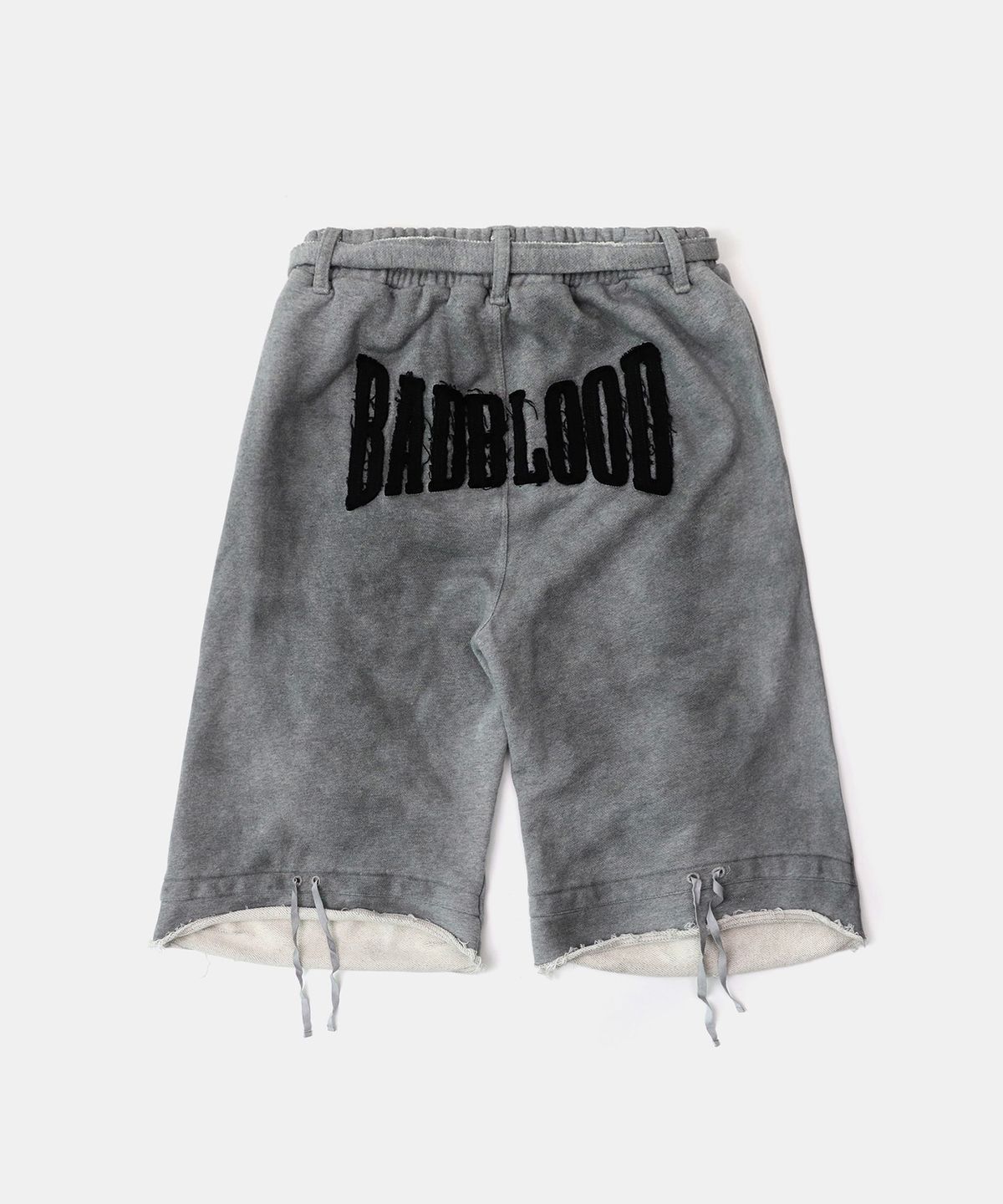 배드블러드(BADBLOOD) 컨벡스 버뮤다 팬츠 - 더스티그레이