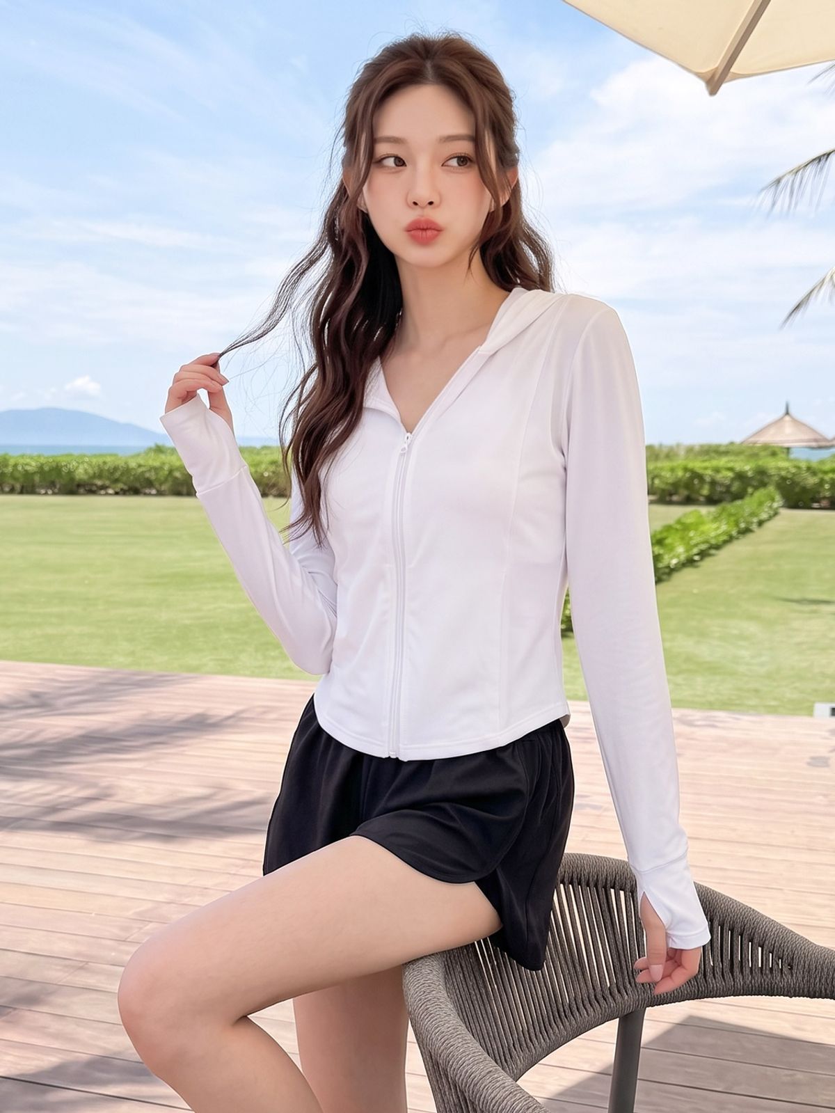 비키비키(BIKIBIKI) UPF50+ 어뮤즈 래쉬가드 (4colors)