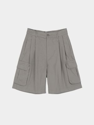 유틸리티 핀턱 카고 쇼츠(라이트 올리브)