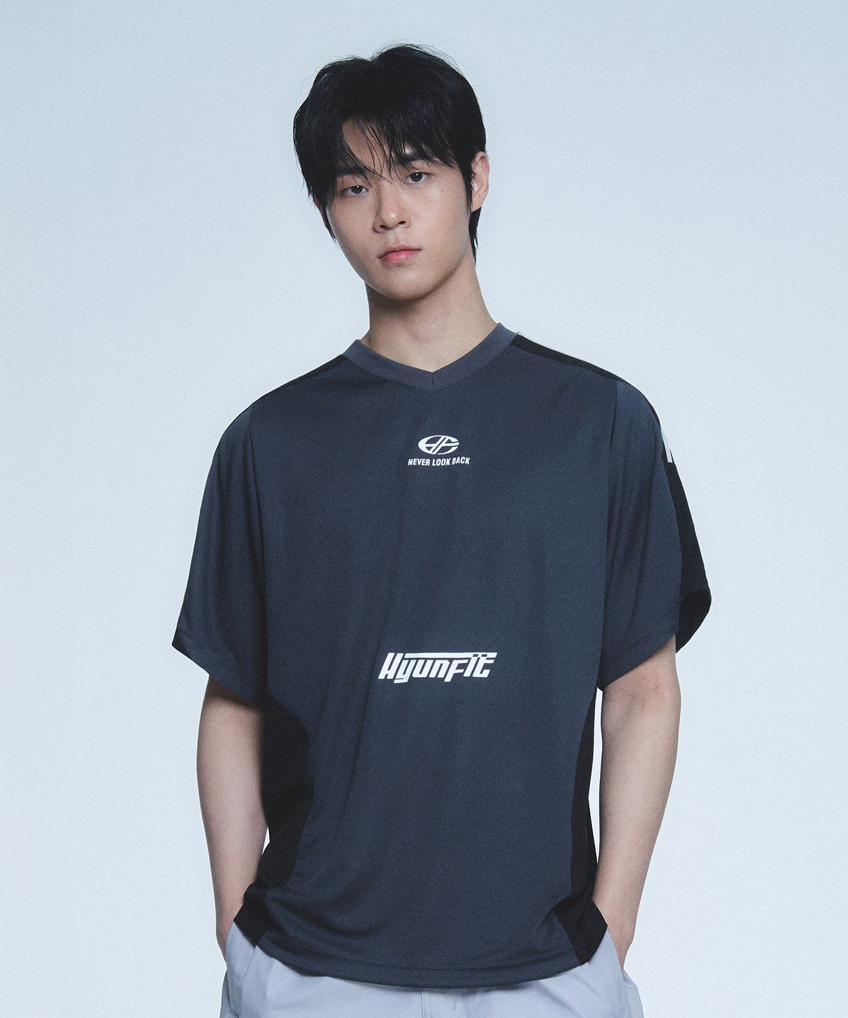현피트(HYUNFIT) UNITY MESH T-SHIRT-[CHARCOAL]