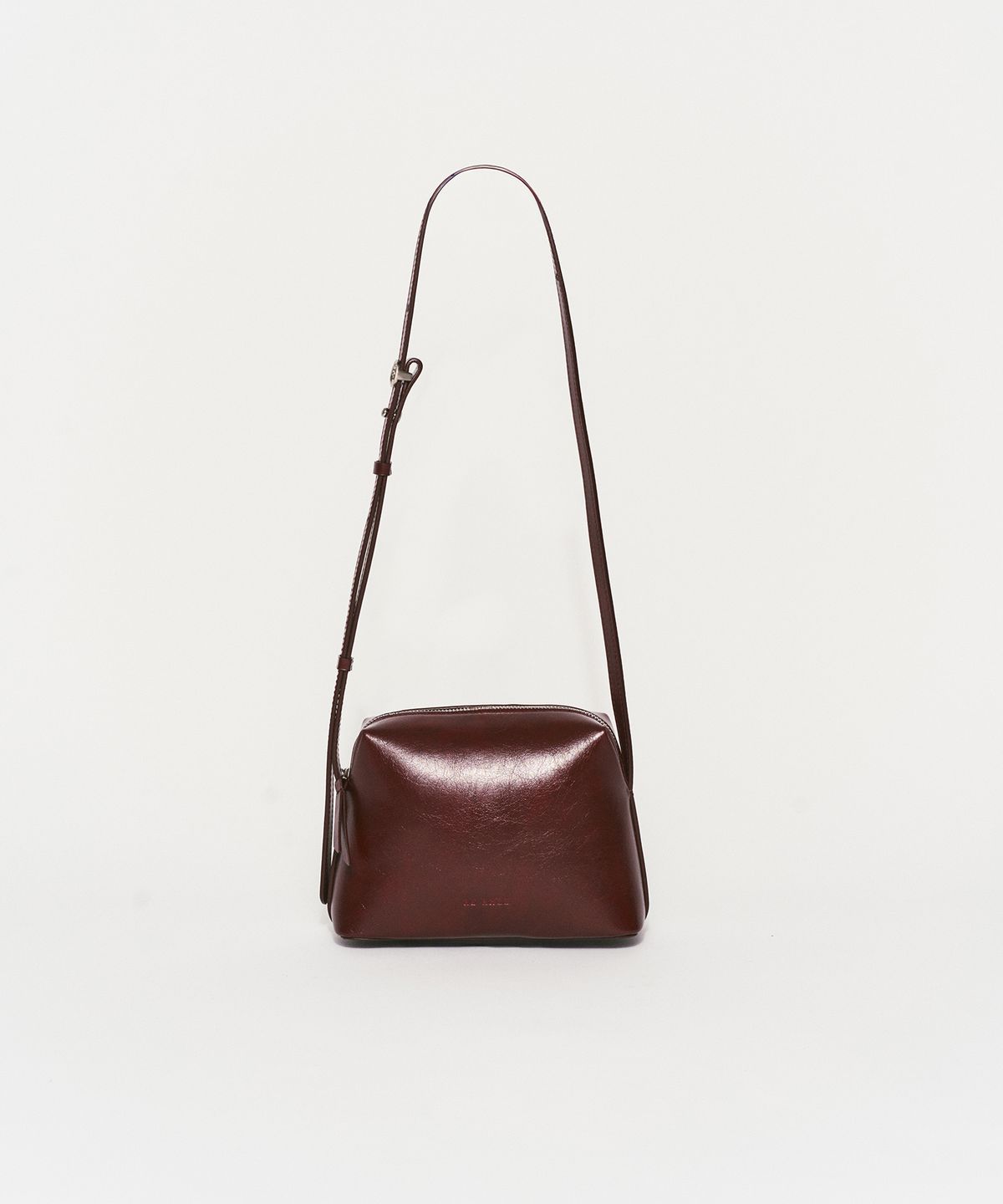 리이(RE RHEE) SQUARE CROSSBODY BAG BURGUNDY