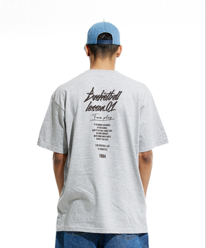 15MIN 쿼터 팀플레이 그래픽 로고 반팔티 그레이 블랙