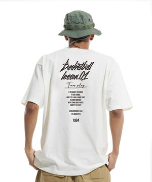 15MIN 쿼터 팀플레이 그래픽 로고 반팔티 아이보리 블랙