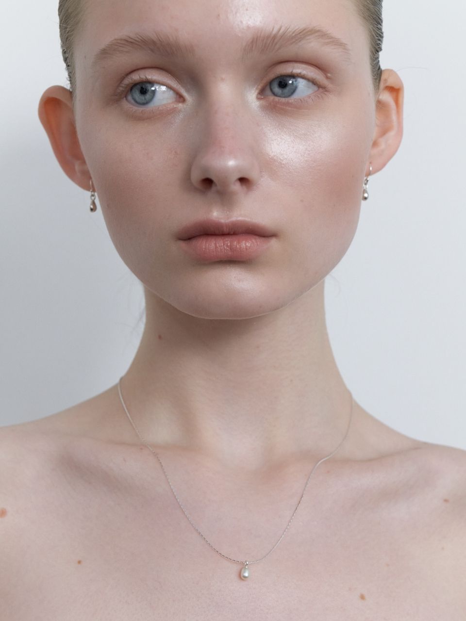 MUSINSA | LOVE ME MONSTER [Silver] Tini Pearl Drop Necklace