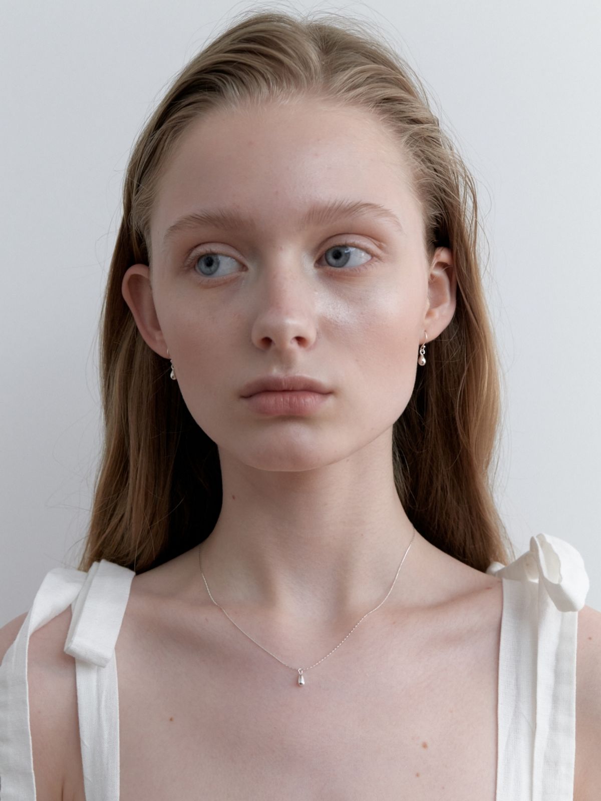 러브미몬스터(LOVE ME MONSTER) [Silver] Tini Drop Necklace (L251MNK060)