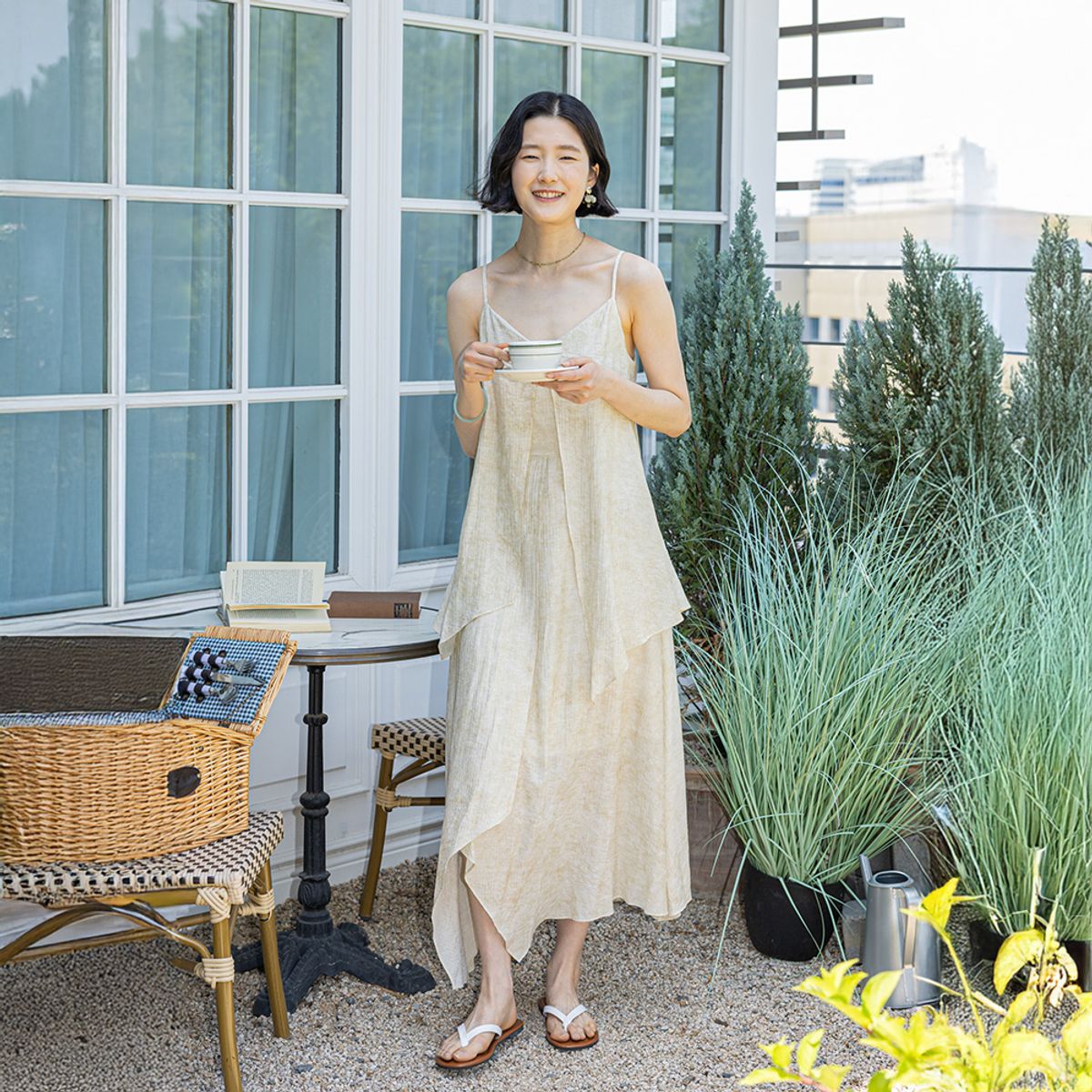 랭썬(LANGSON) LS_Multi-layer sling dress_BEIGE