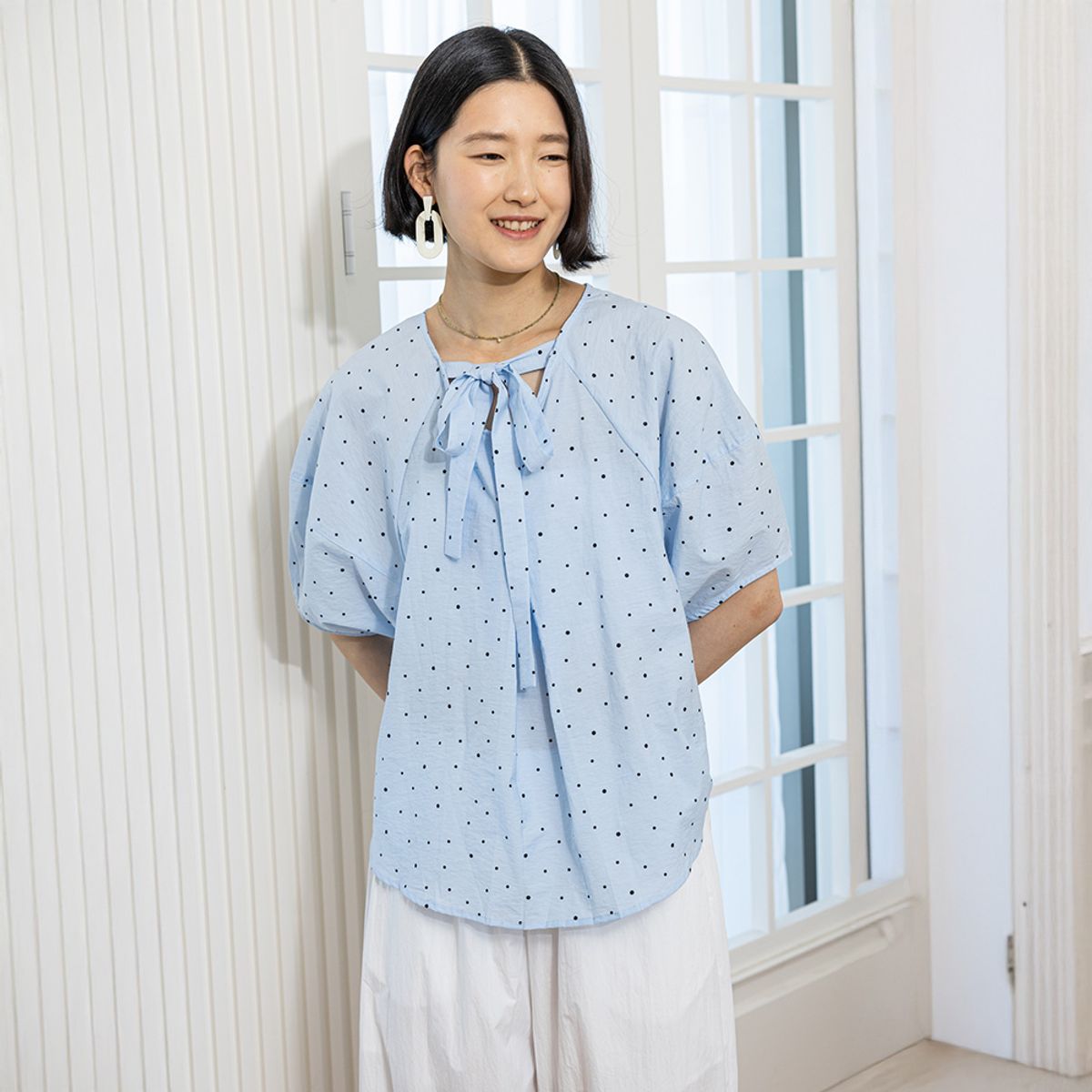랭썬(LANGSON) LS_Polka dot bow blouse_2color