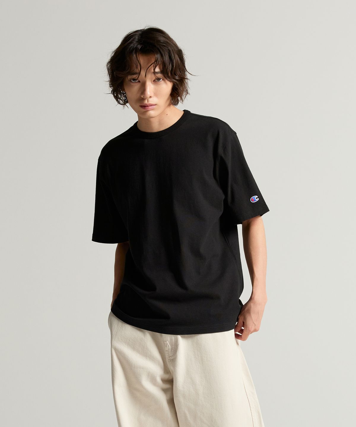 챔피온(CHAMPION) C로고 UNI 반팔 티셔츠 Black