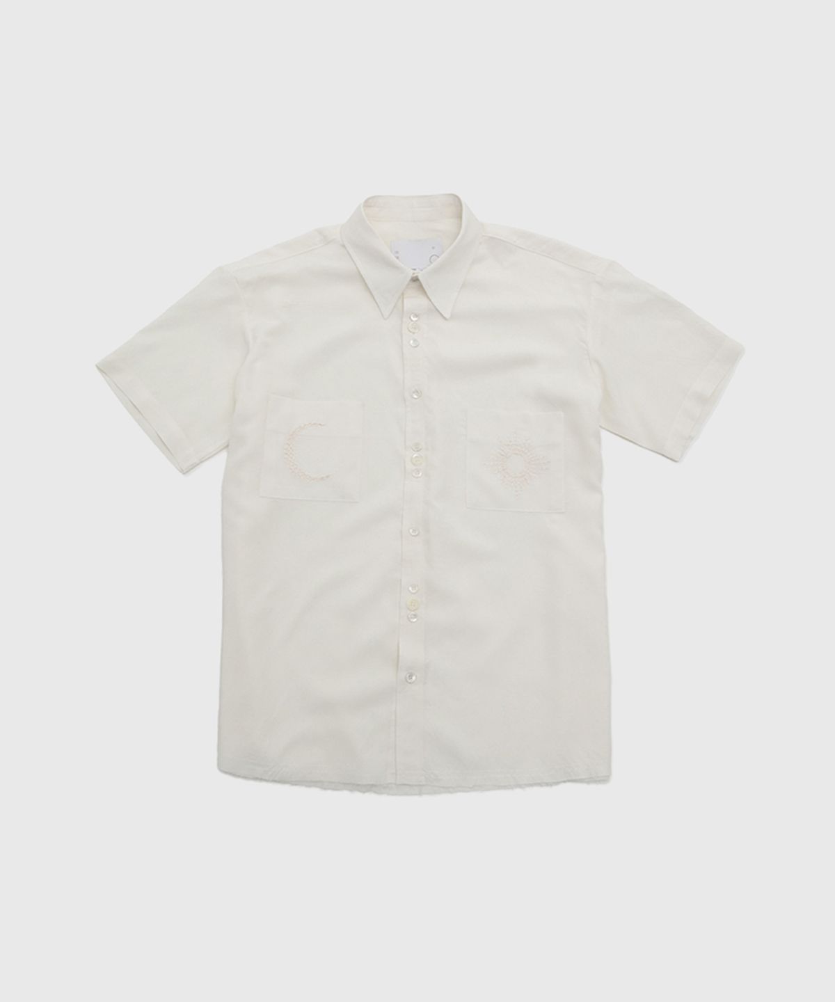 음양(EYC) Sun&Moon Embroidery Shirt (ivory)