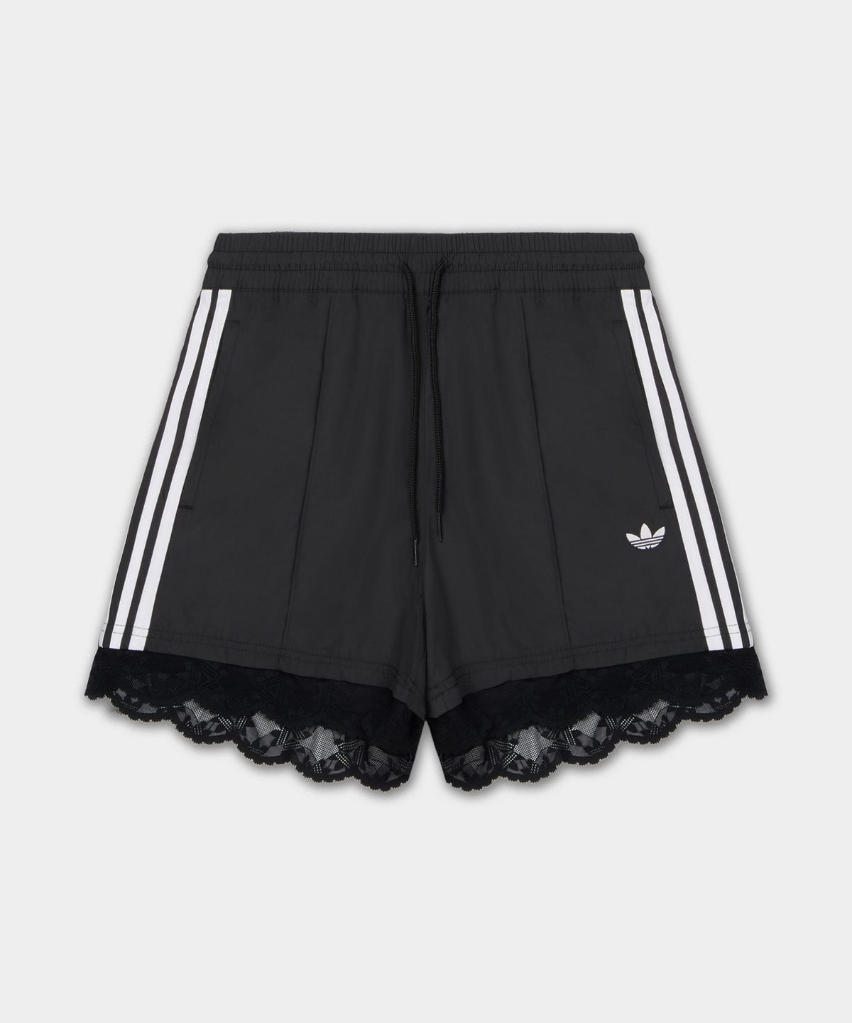 아디다스(ADIDAS) 레이스 트리밍 3-스트라이프 숏 팬츠 - 블랙 / II5605