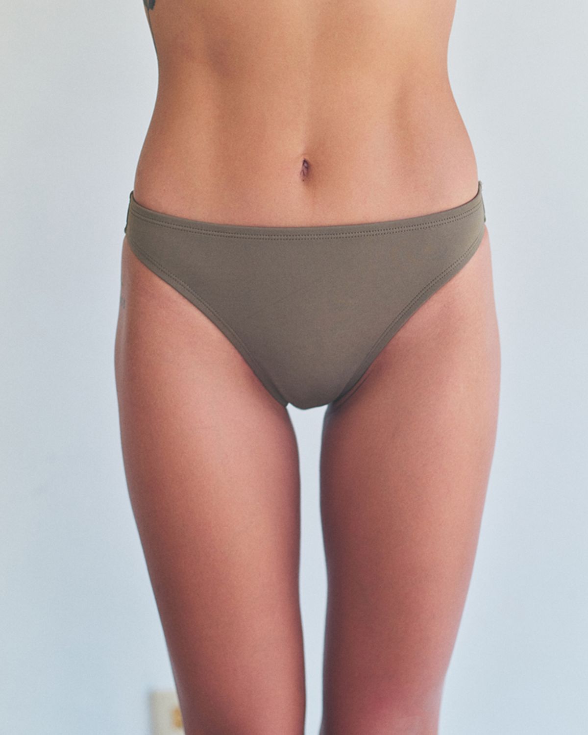 오키프(OKIIFE) Nyla bottom _ moss